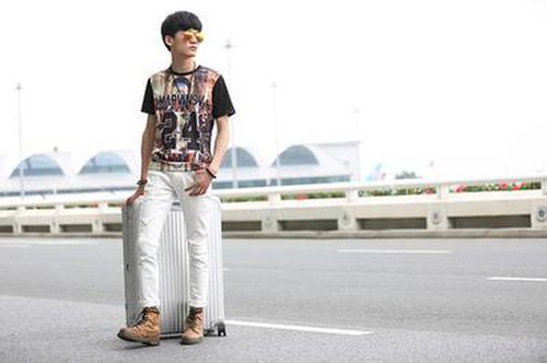 球盲彩民100元足彩斩获63万六合彩官网 - 实时开奖、精准预测、专业分析奖金 如何购彩最稳？